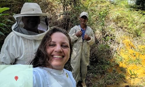 Ibirataia: Prefeitura através da SEAMA realiza geolocalização de propriedade rural e cadastramento de apiário