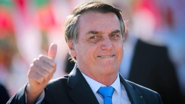 Bolsonaro veta lei que previa destinação de R$ 3 bilhões para cultura