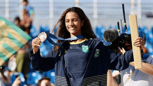 Rayssa Leal conquista bronze no skate street feminino em Paris 2024