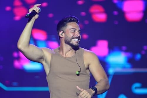 São Pedro de Ipiaú: Expectativa para a Quarta Noite com Wesley Safadão e Muito Mais O São Pedro d