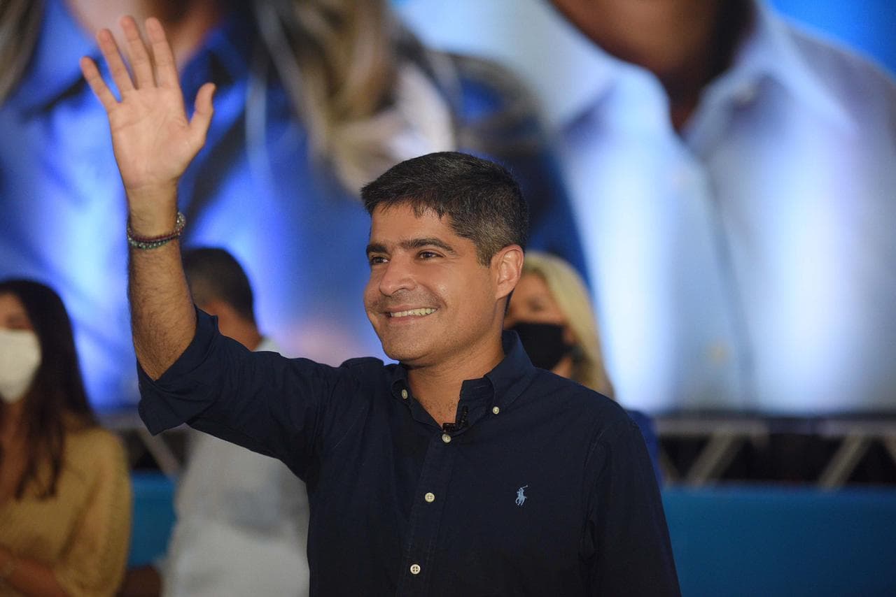 ACM Neto acumula 60,44% das intenções de votos em nova pesquisa eleitoral