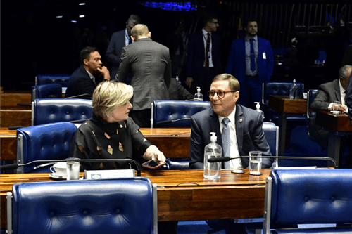 Lei concede auxílio-aluguel para mulher vítima de violência