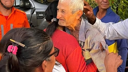 Idoso que estava desaparecido é encontrado por bombeiros em mata fechada no interior da Bahia