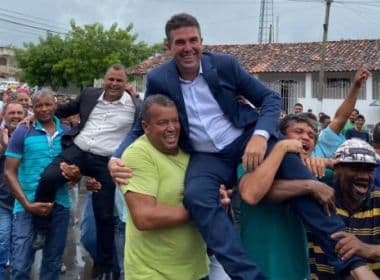 Jitaúna: Prefeito renuncia a cargo para concorrer a deputado em meio a rompimentos