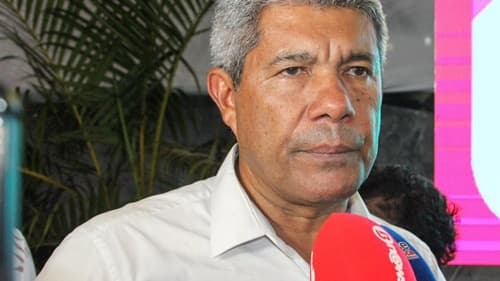 Jerônimo: "Deus nos livre de ter Bolsonaro de volta"