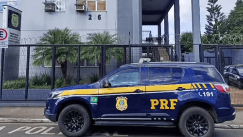 PRF prende em Minas Gerais homem suspeito de matar a própria mãe na Bahia