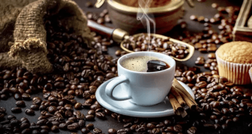 “Não haverá uma queda nos preços do café no estado para 2025”, diz diretor da Faeb