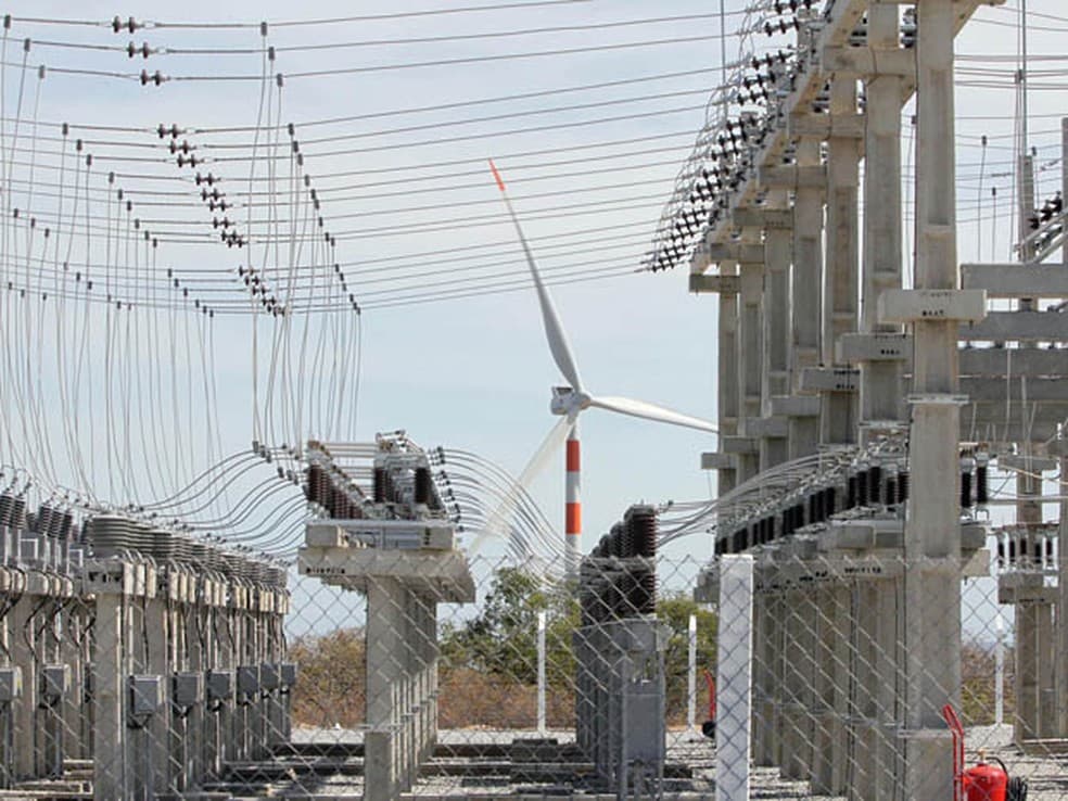 Dezenas de cidades baianas ficam sem energia elétrica após desligamento em subestação da Chesf