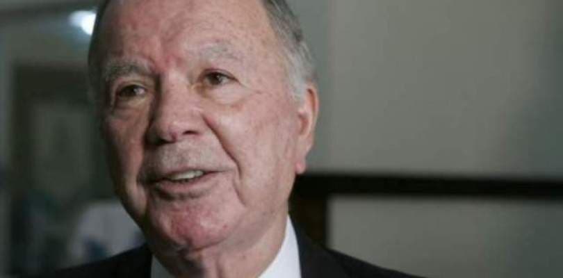 Vice-governador passa mal e é levado para hospital