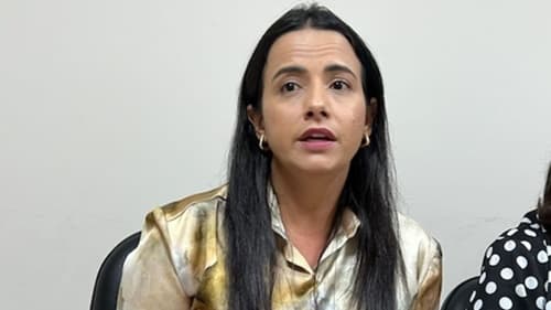 Eleições em Ipiaú: Laryssa Dias anuncia campanha sem fogos de artifício
