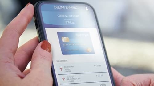 Apagão cibernético afeta bancos e voos em vários países nesta sexta-feira