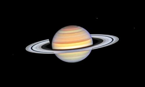Pesquisadores detectam oceano em lua gelada de Saturno