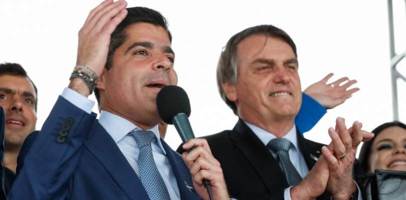 Fusão entre DEM e PSL vai abandonar número 17 para dissociar a Bolsonaro