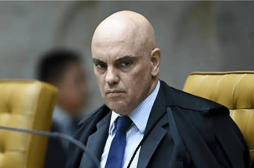 Eurodeputados pedem que União Europeia avalie sanções contra Alexandre de Moraes