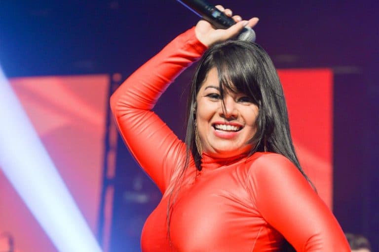 Calcinha Preta anuncia DVD inédito em homenagem a Paulinha Abelha