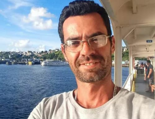 Taxista morre após carro bater em árvore na rodovia Ilhéus-Itabuna