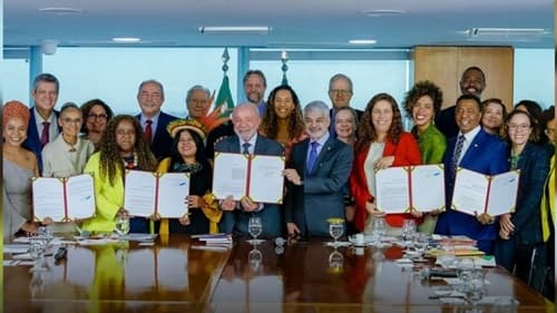 Lula sanciona nova lei de cotas com aumento para 30% em concursos públicos