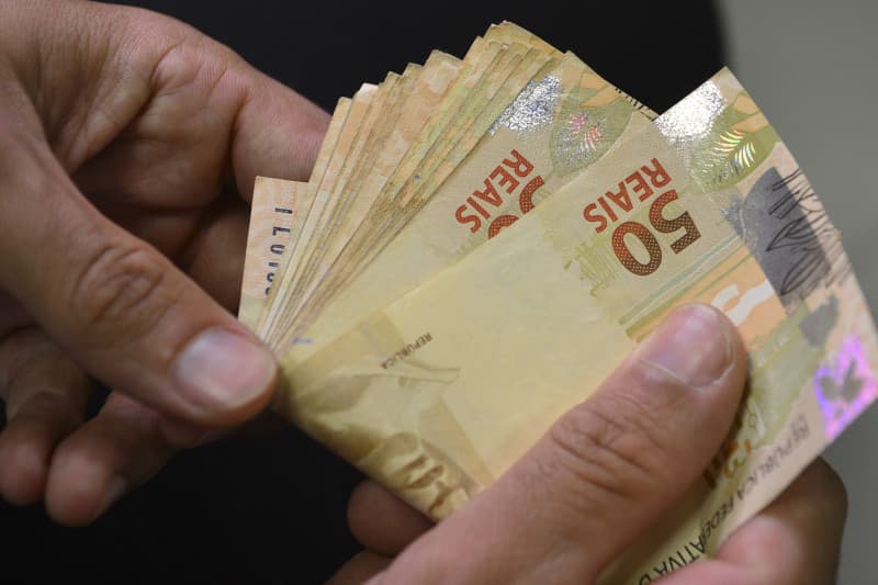 Salário mínimo no Brasil é o segundo menor entre 31 países, mostra OCDE