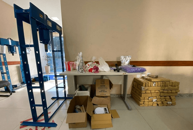 Eunápolis: Traficantes tentam invadir laboratório de drogas de facção rival no Delta Park