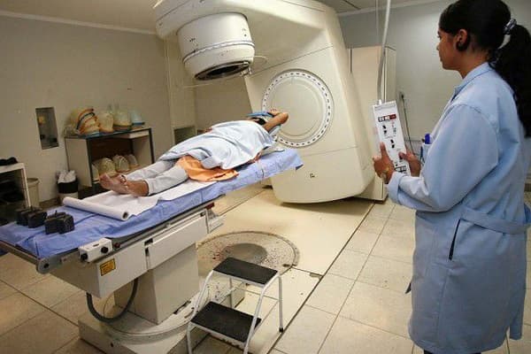 Custo de tratamento de câncer sobe 400% em quatro anos