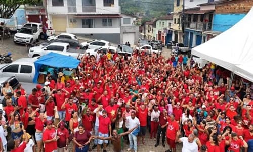 Prefeito Ulisses Veiga provome grande Encontro Regional do PT em Pirai do Norte