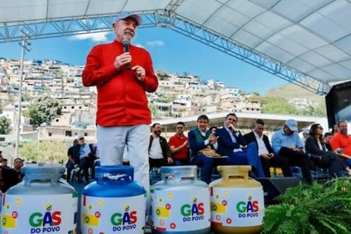 Lula lança Programa "Gás do Povo" para famílias de baixa renda
