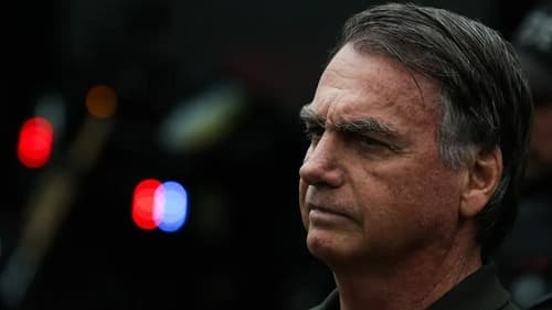 STF avança em julgamento e ministros votam por manter prisão preventiva de Bolsonaro
