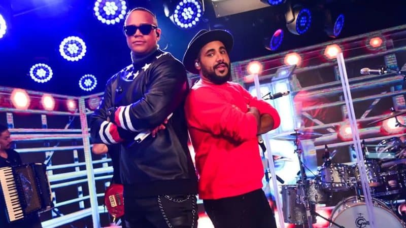 Tribunal de Contas veta shows de Léo Santana e Saia Rodada em cidade do interior da Bahia