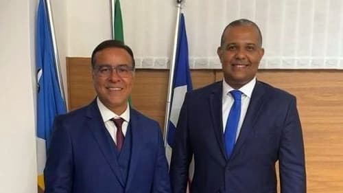 Ibirataia: Sandro Futuca e Caio Pina anunciam ampliação do transporte universitário gratuito