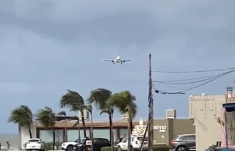 Avião arremete por fortes ventos em aeroporto em Ilhéus