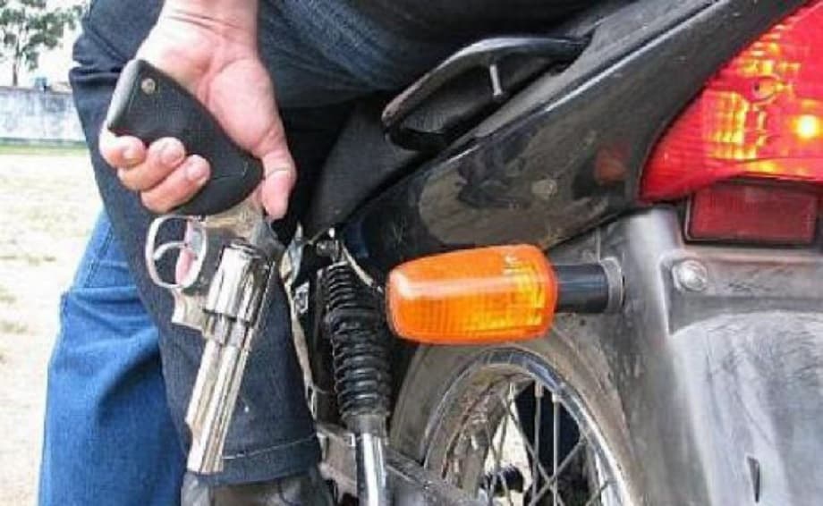 Ibirapitanga: Bandidos roubam motocicleta na BR-101, próximo ao distrito de Itamarati