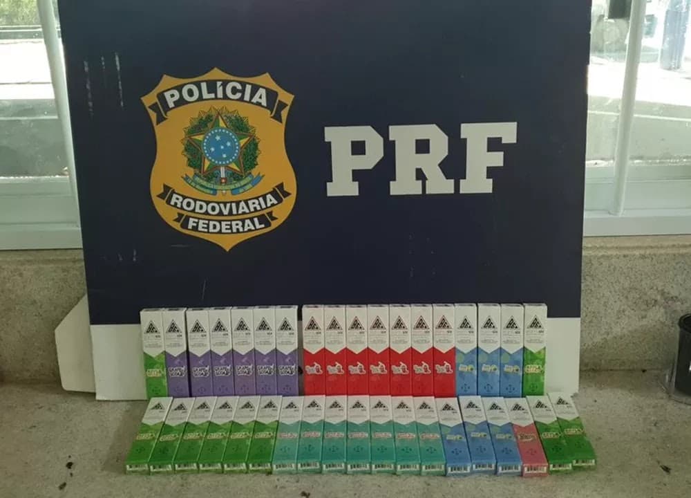Polícia apreende 37 cigarros eletrônicos em ônibus na Bahia