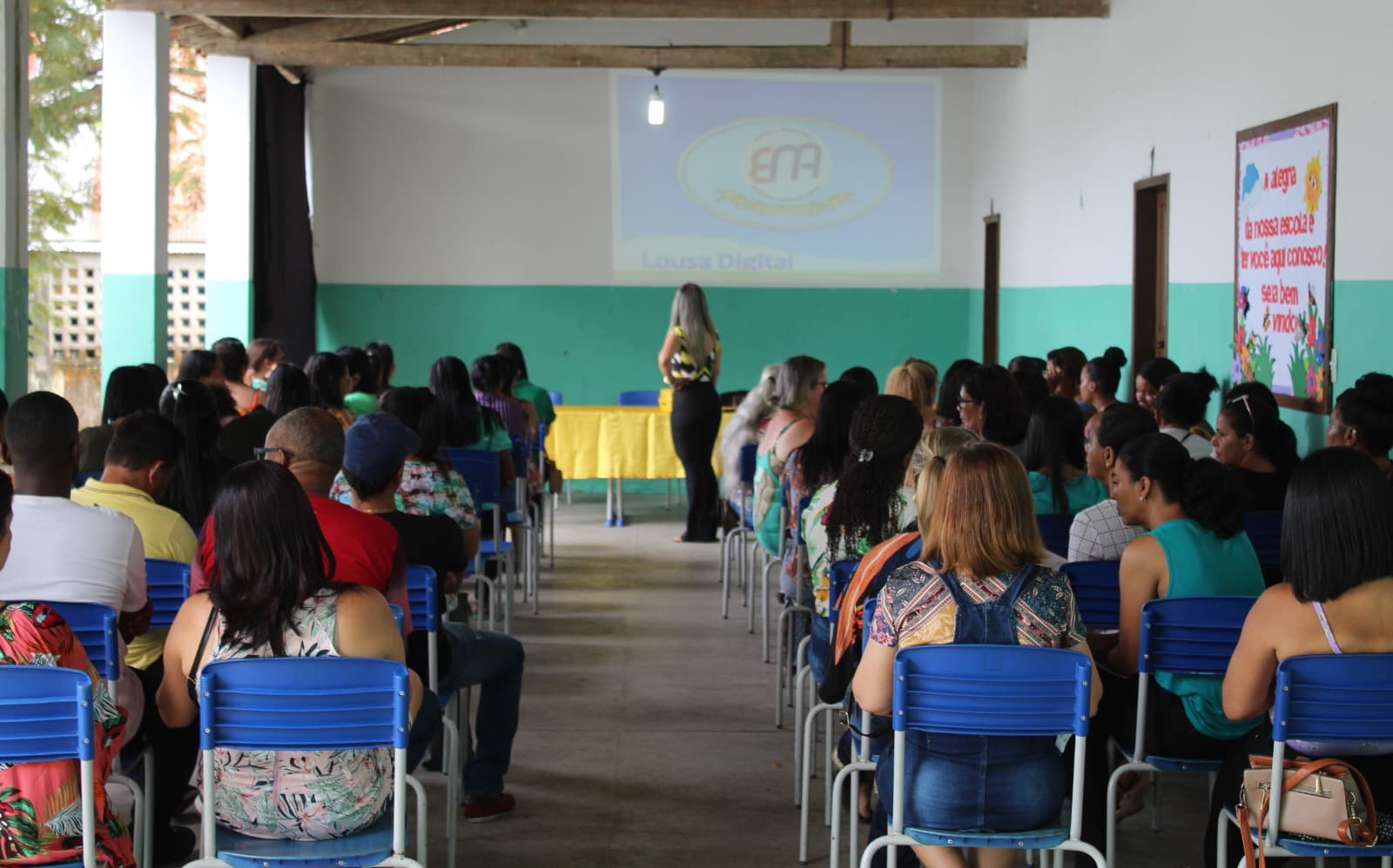 Ibirataia: primeiro dia do diálogo pedagógico recebe gestores escolares e equipe de apoio