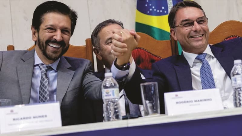 17 diretórios do MDB fecham apoio a Flávio Bolsonaro no segundo turno das eleições presidenciais