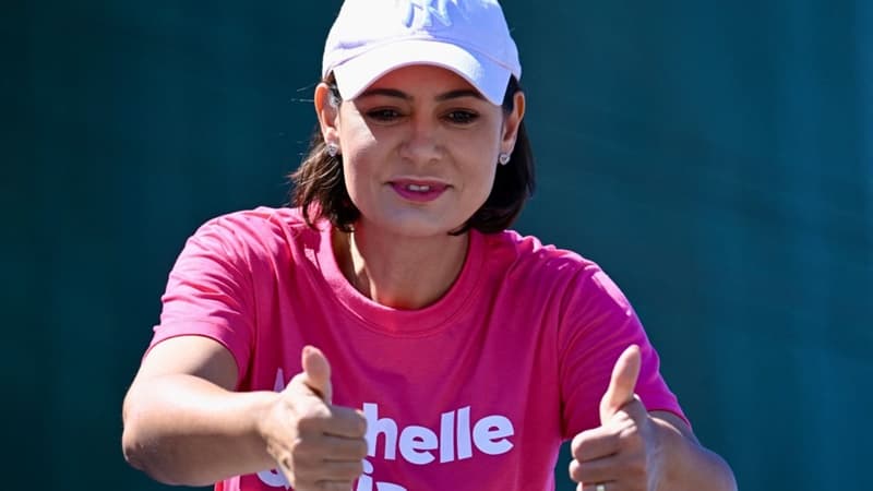 Michelle Bolsonaro anuncia fim de jejum pelas eleições iniciado há um ano